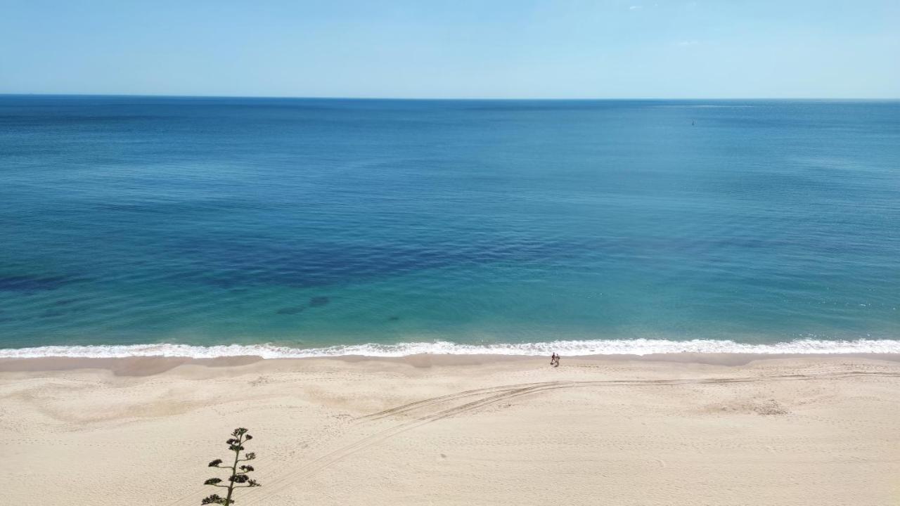 Beach4You - Sesimbra Luaran gambar