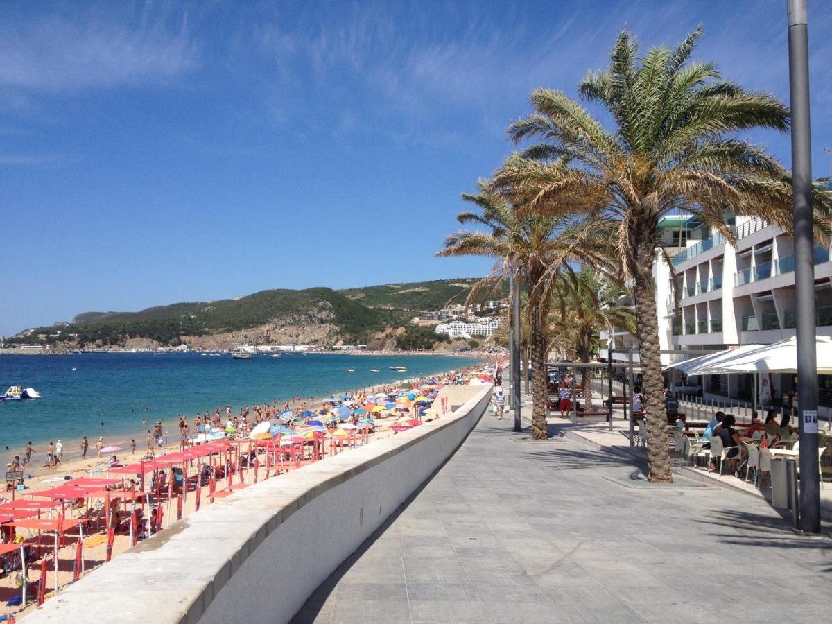 Beach4You - Sesimbra Luaran gambar
